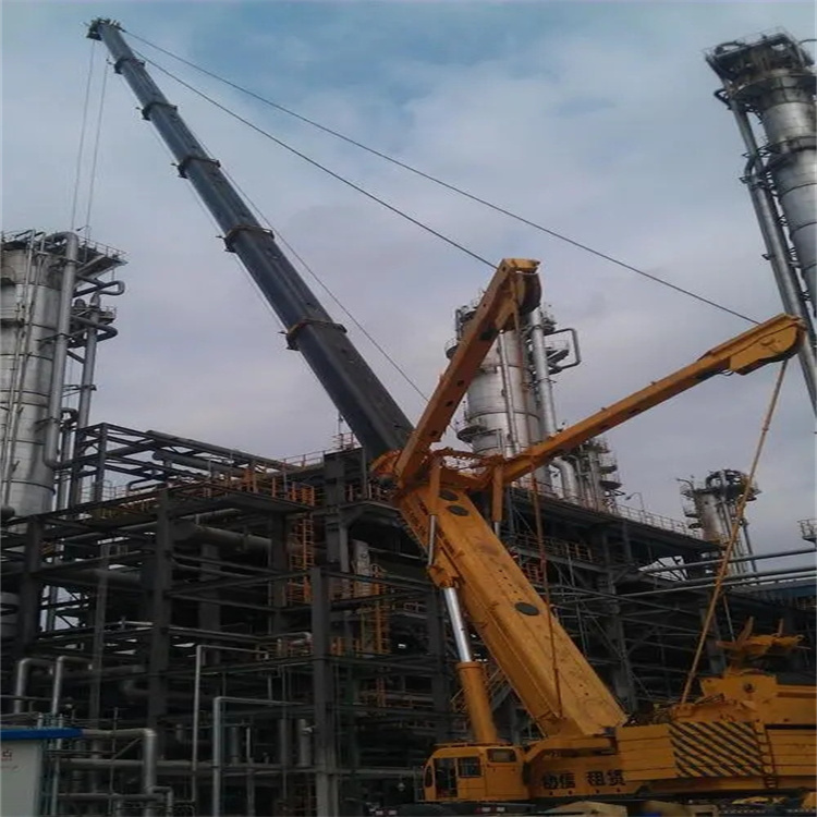 融安吊板房的吊车